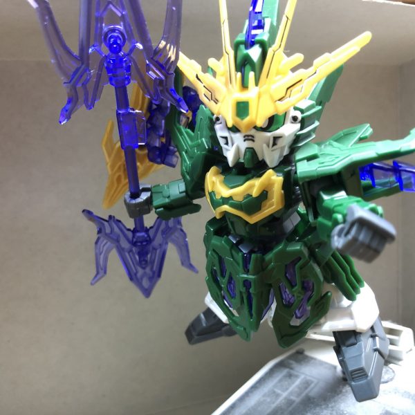 張郃アルトロンガンダム