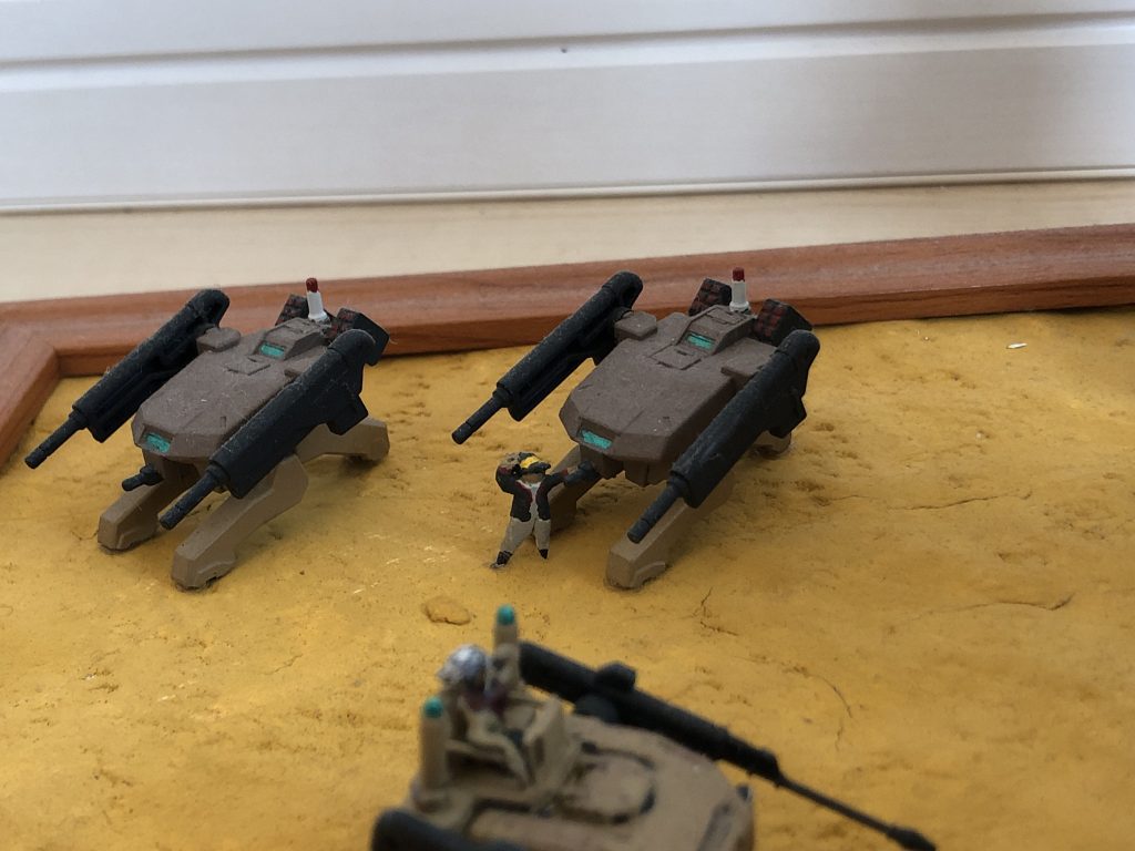 1番苦労したのはビスケットかも（笑）
1/144で表現するのに電卓たたいて何センチで表現すれば劇中の設定になるか頑張りました（笑）