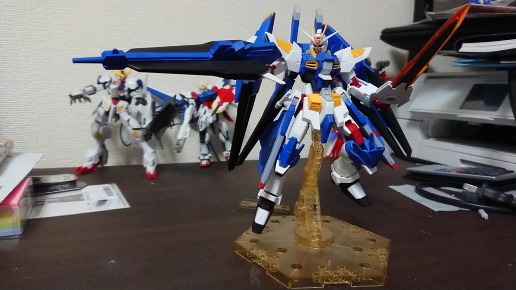 まずはカラーリングから