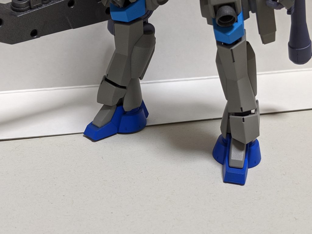 一応足のアップ。