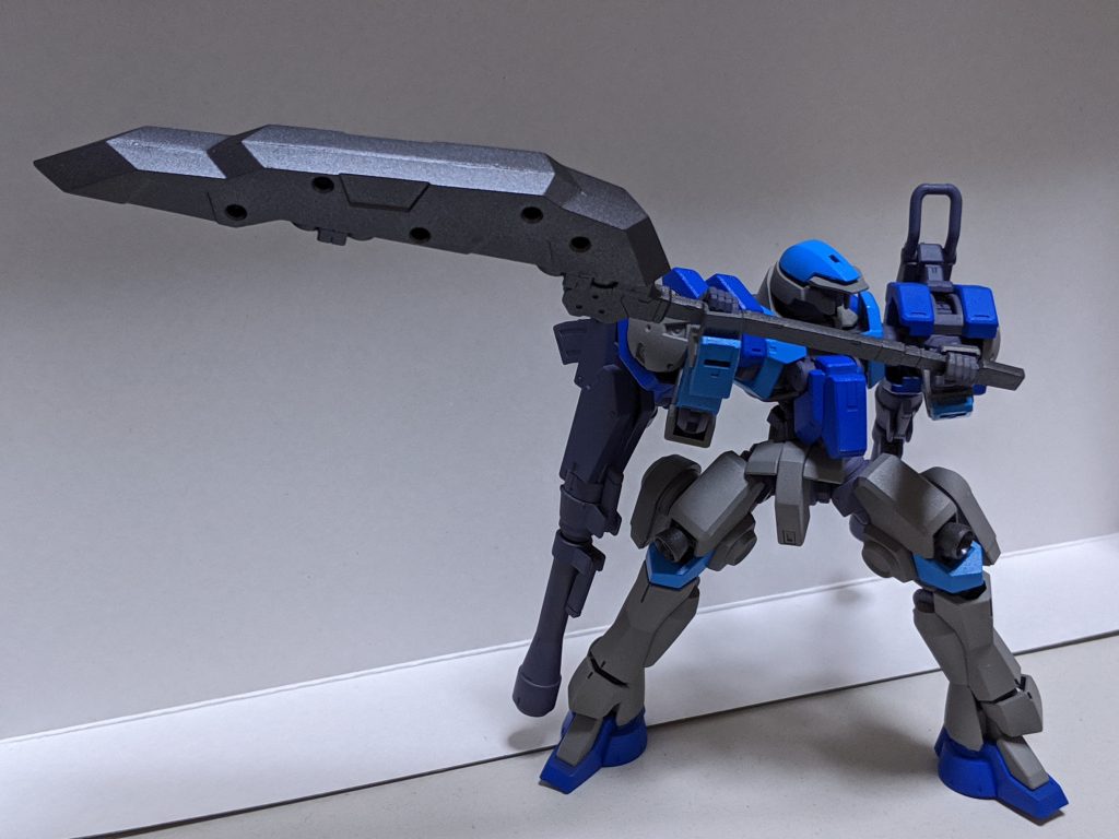 この形態でも決定打は大型マルチメイス。