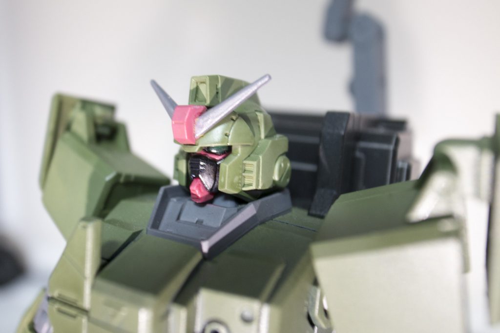 そのためトサカのカメラは移設されて使えません。