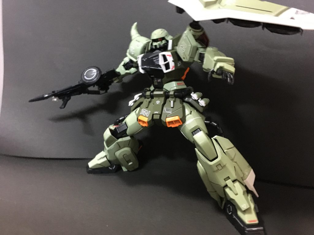 よく動くのでポーズがキメやすいです
マッシブなので地に足ついたポーズが映えるd(^_^o)