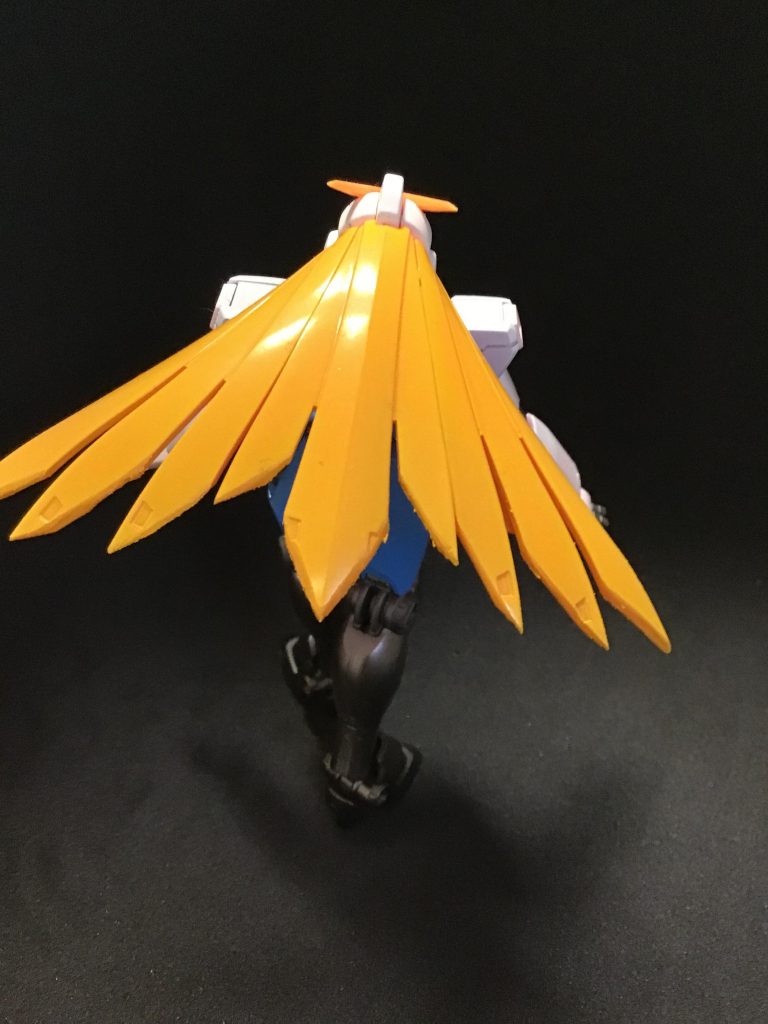 放熱板(髪)もベルトーチカに合わせて少し短くしました。