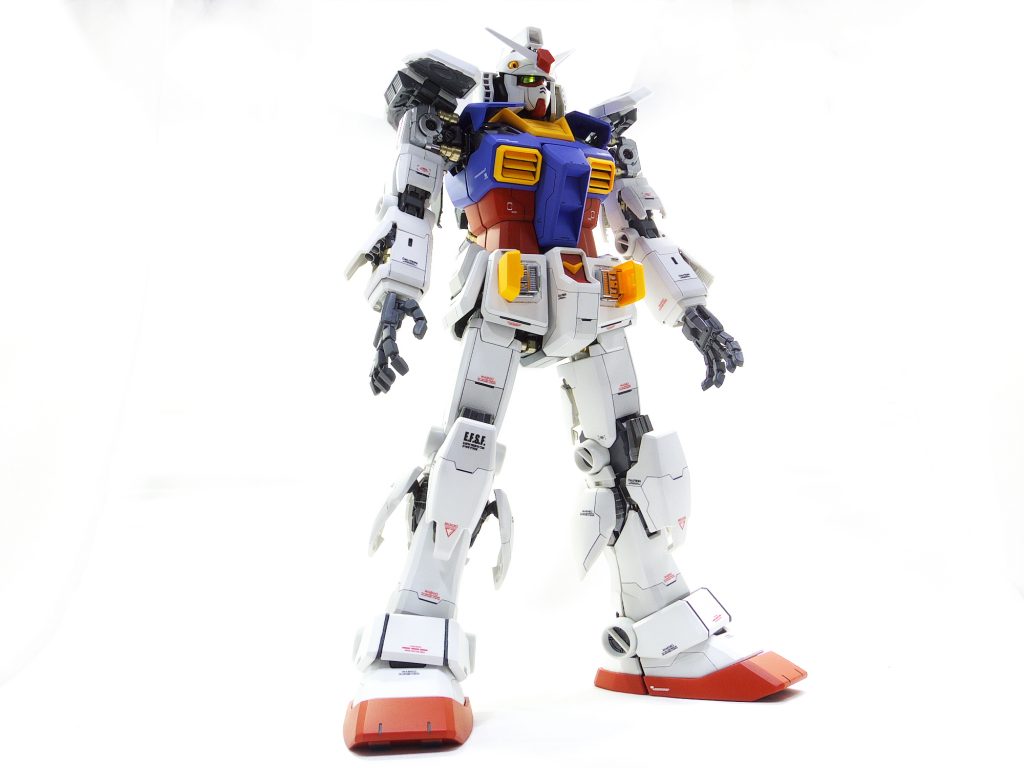 PG ガンダム–2枚目/制作者：guplafactory