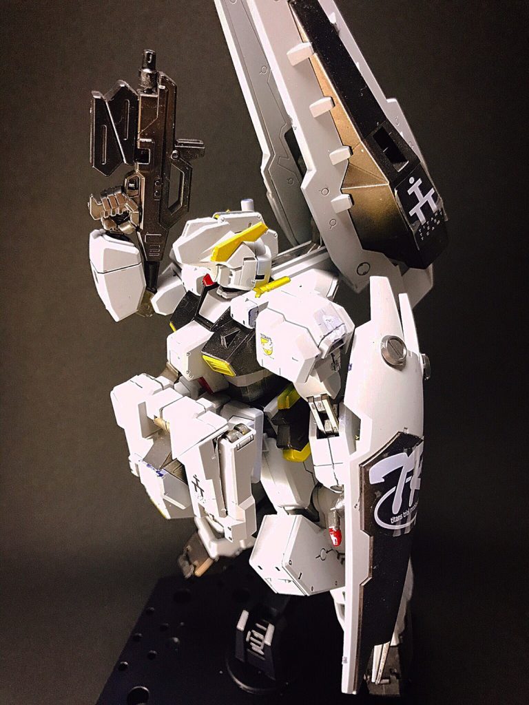 ポーズ4