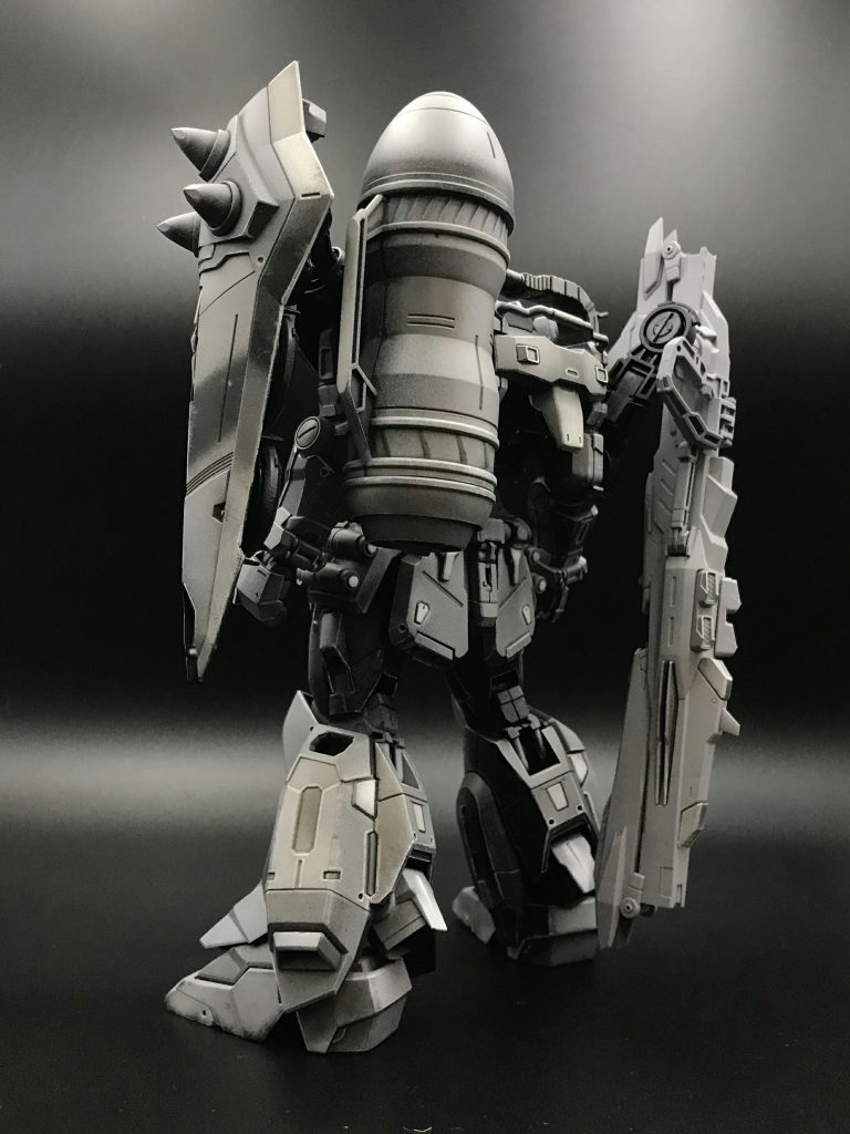 B&W下地塗装完了状態