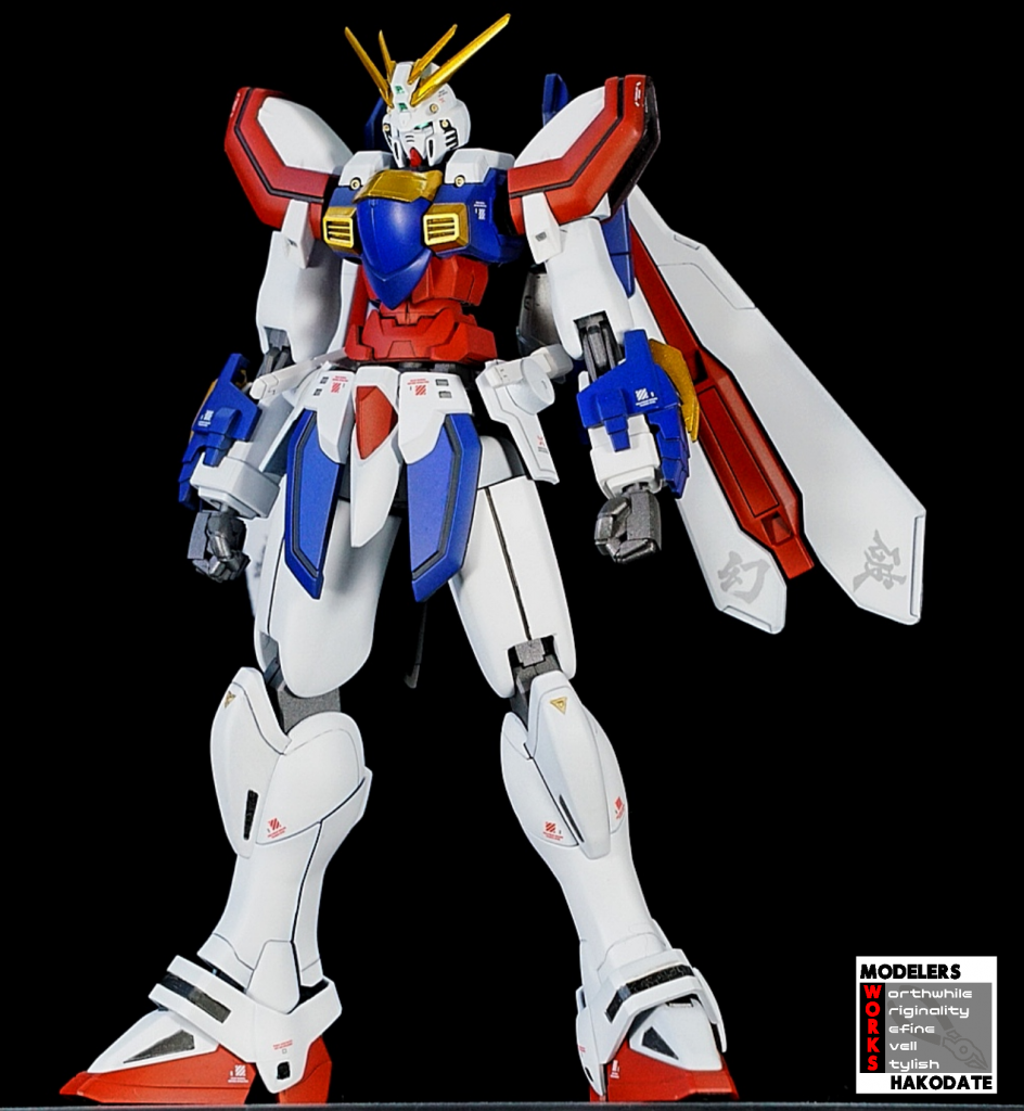 MGのパーツを使用したのは、二の腕、太股、羽の部分です。隙間をプラ板でふさぎつつ、各部なじむようにミキシングしました。