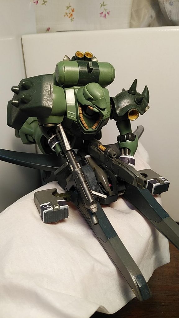 小説ではギラドーガのっけてたはず。