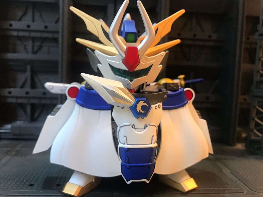 荒鬼といえばコレな旅姿！肩アーマーを大型したおかけで、横からも腕が見えてしまうようなことはありません。ちなみにゴーグル部のクリアパーツは、ラムネの容器を切って使ってます(笑)