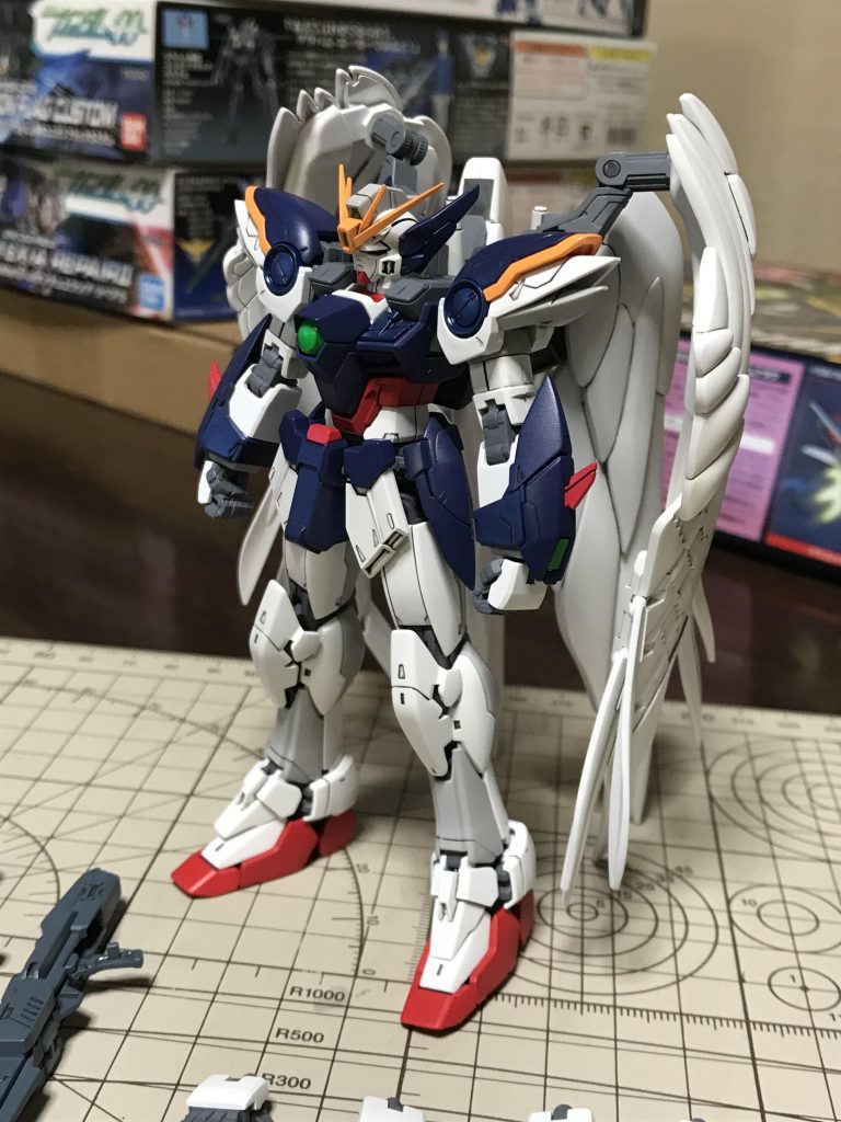 初めてRG作りましたが、何もしなくても此の出来なのが凄いと感じた次第。