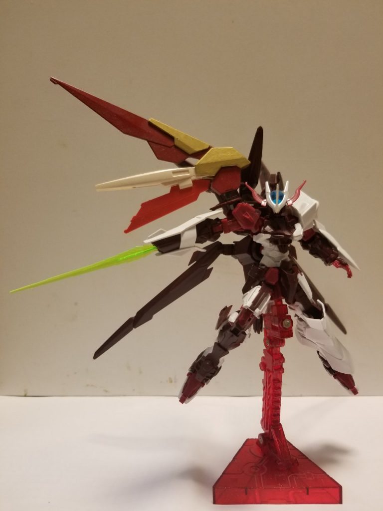 最初はこんな感じでした。
他にも色々足したり引いたりして、理想のガンプラ追い求めていこうとおもいます！
見てくださってありがとうございました！