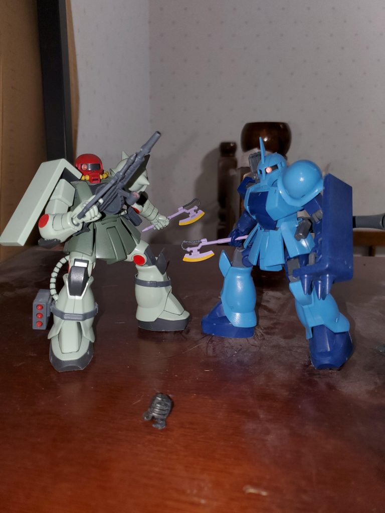 モノアイはHアイズ3.0mmを嵌め込んであります❗