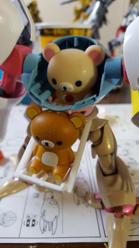 リラックマのコックピットフレームはランナーでしてます。