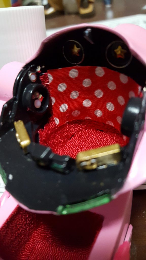 コリラックマのコックピットは布製シールで可愛らしく!