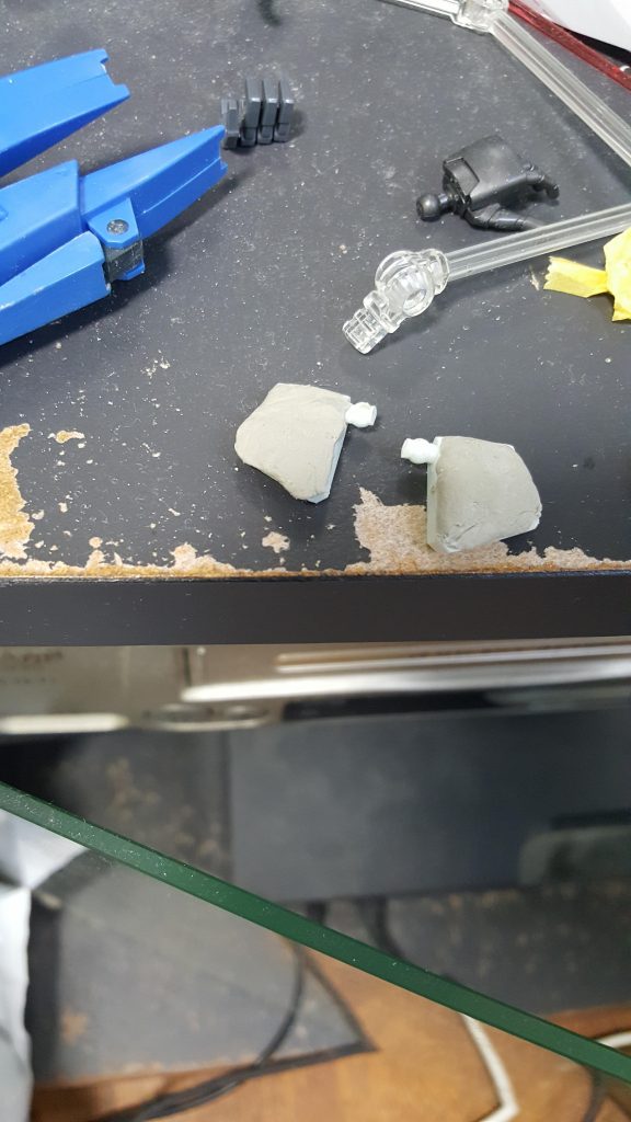 パテで埋めたところ(●´ω｀●)