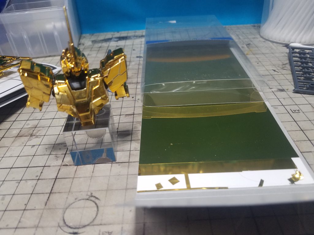 ゲート処理に使用した
フィニッシュテープです