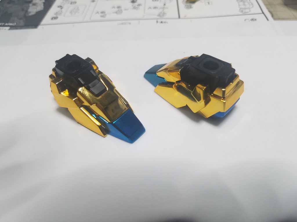 つま先です
ゲート処理後にフィニッシュテープで仕上げてます
違和感が無いです