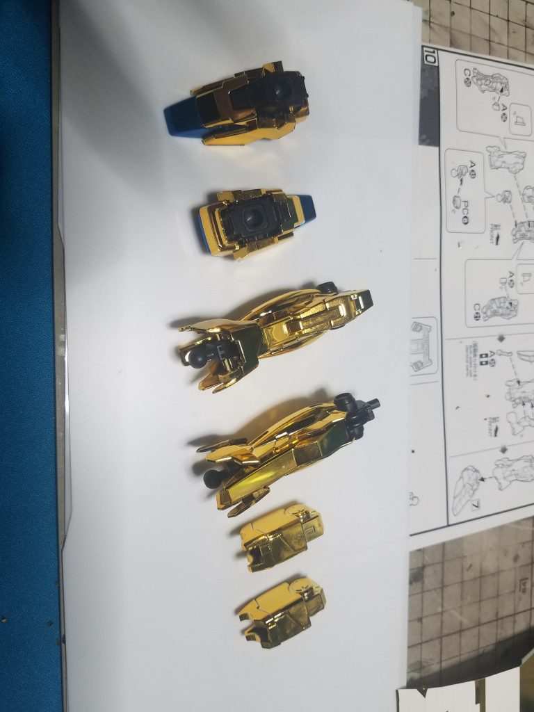 脚部同様にゲート処理をしました