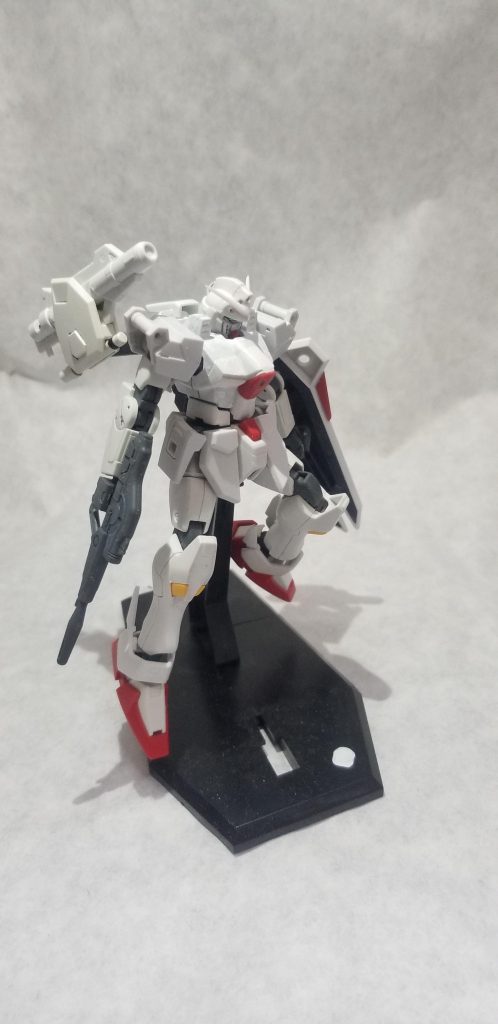 アンテナがあうのはのがなかったので、アンテナだけプラ板削って付けています。