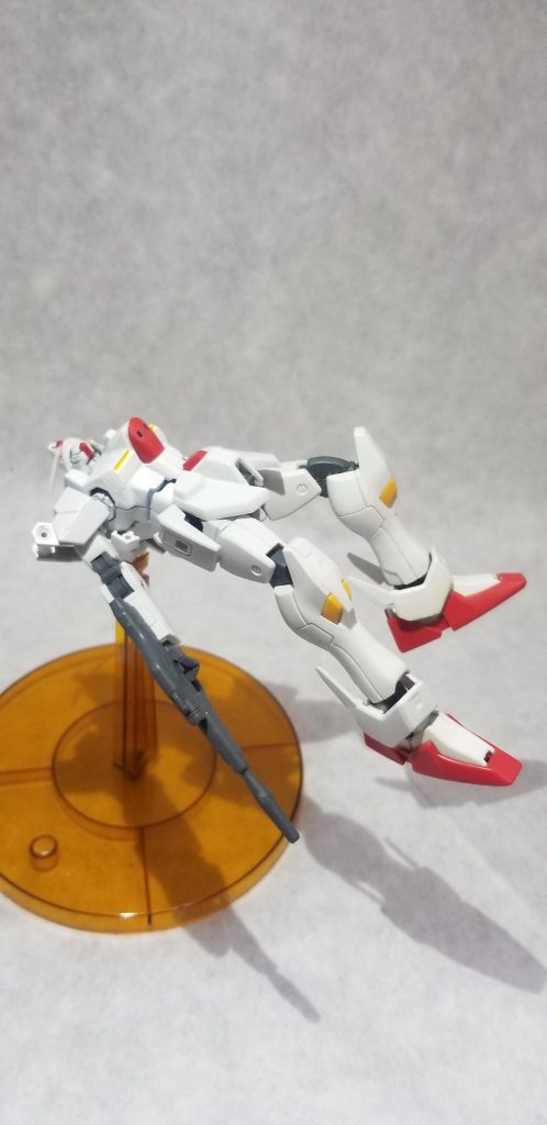 決して強すぎない、大切な人を守る為に主人公が作り上げた機体。
この機体に搭乗することにより、数々の戦いを繰り広げて行く事になる……