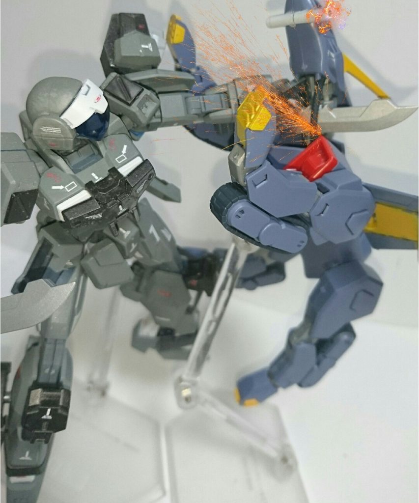 SEEDのSEの中ではアーマーシュナイダーの音が1番好きなんですけど、同志いますかね?
抜刀から突き刺すSEといい、刺さったときの火花といい、たまらないです
正直なところ、これがやりたくて作った感はありますね(笑)