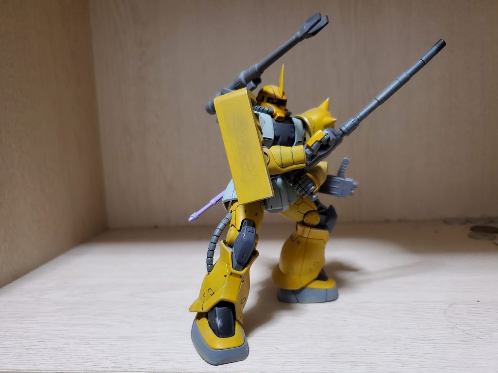 ウェザリングと艶消しトップコート、スミ入れを施してあります。ヒートホークはMSパープルを吹いてあります。