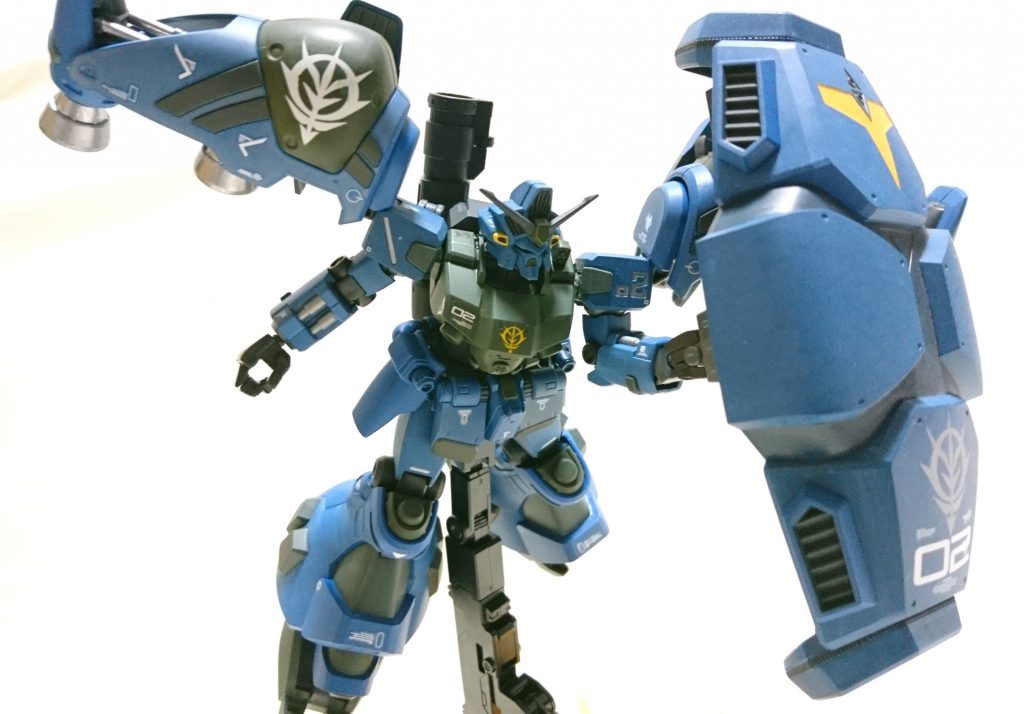 【鎧袖一触とはこのことか…】
全体に艶消しトップコートをかけました。