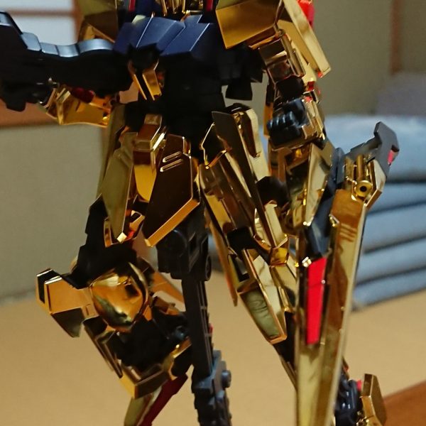 Amazon.com: 136 Delta Gundam Hg : Electronics