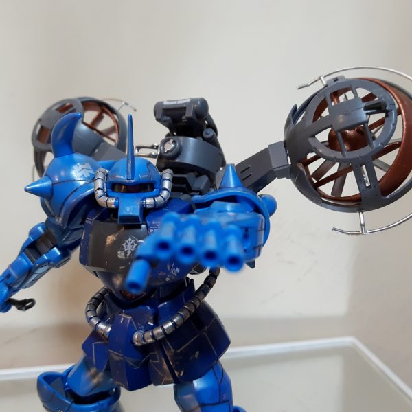 グフ-フライトタイプ試作実験機。