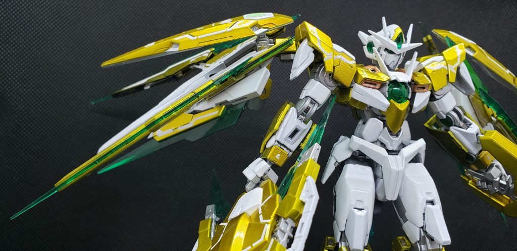 RG ダブルオークアンタフルセイバー–2枚目/制作者：@sakun6