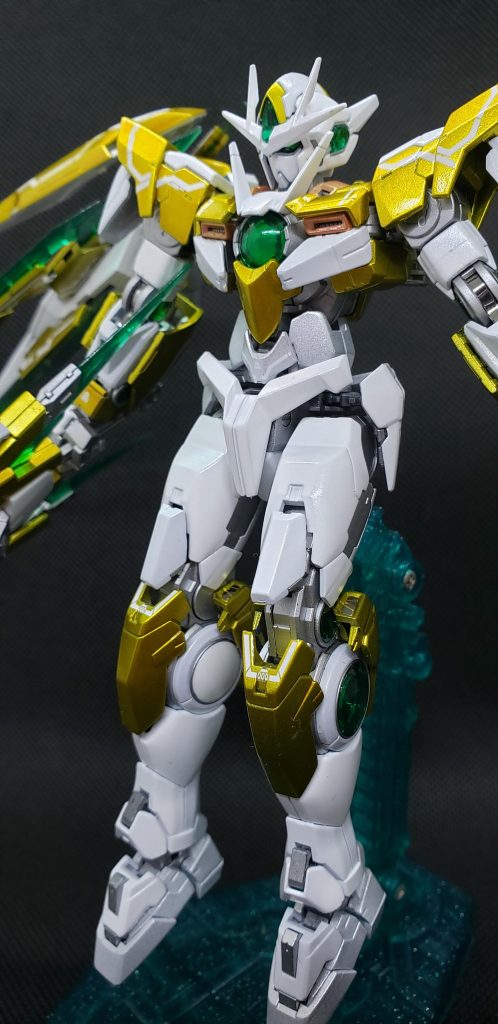 RG ダブルオークアンタフルセイバー–3枚目/制作者：@sakun6