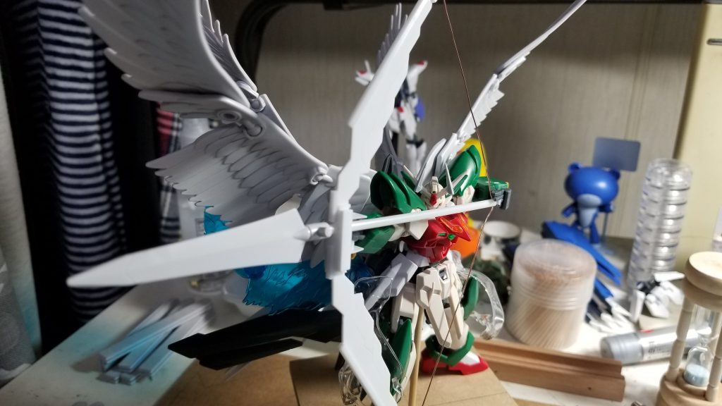 弓矢の制作、8割り方スクラッチしました(「・ω・)「
弓の羽のような部分はVer.Kaのウイングゼロを意識して作りました。