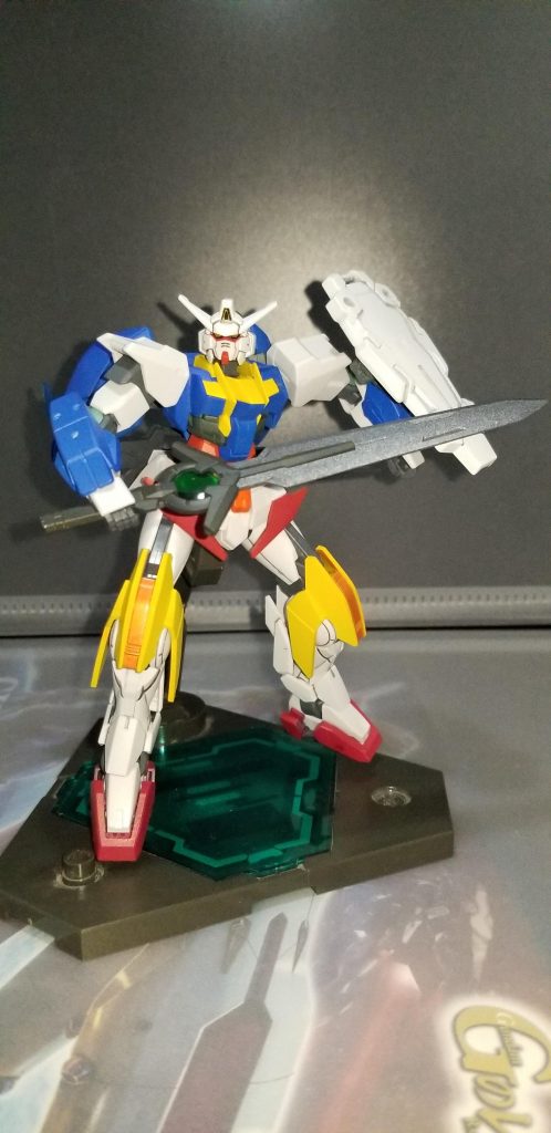 そのまま勢いで引き抜いて抜刀！
刃の塗装はうまくいったんじゃないかなと思ってます。