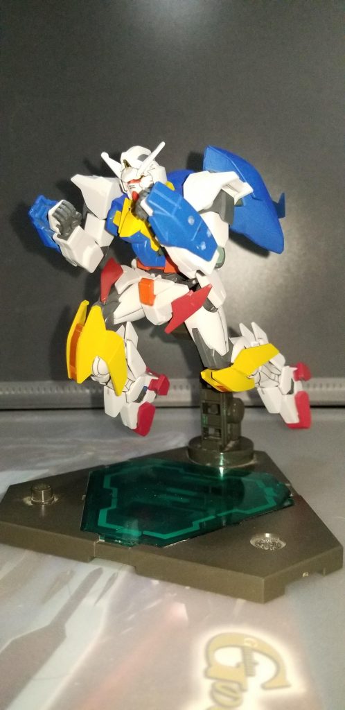 武器類を外してブレイザーを戦闘状態にしてみました。どことなくボクシング風。