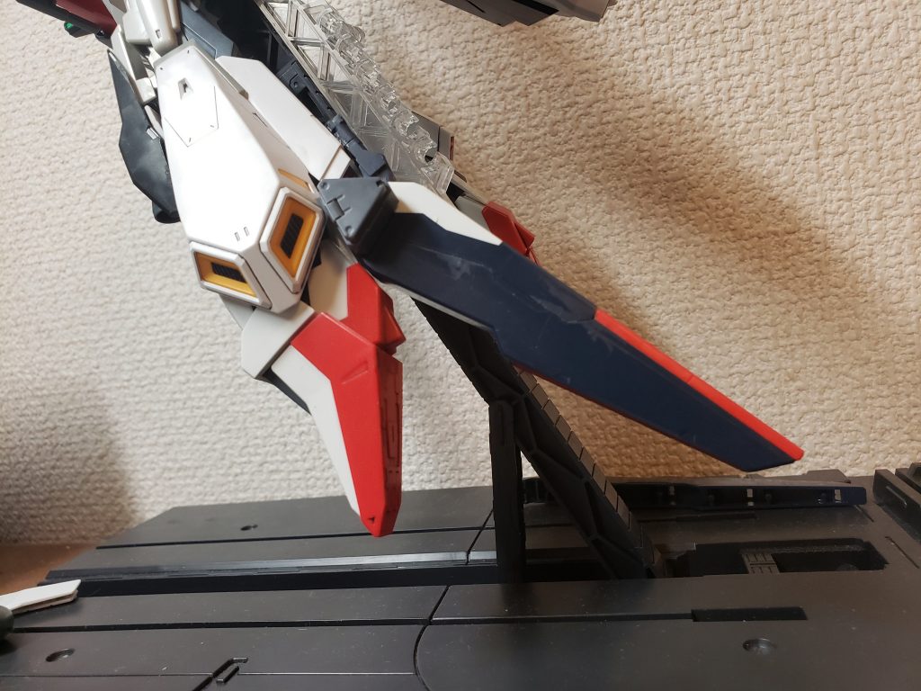 足先の制作

ハイゼンスレイⅡの足先を意識