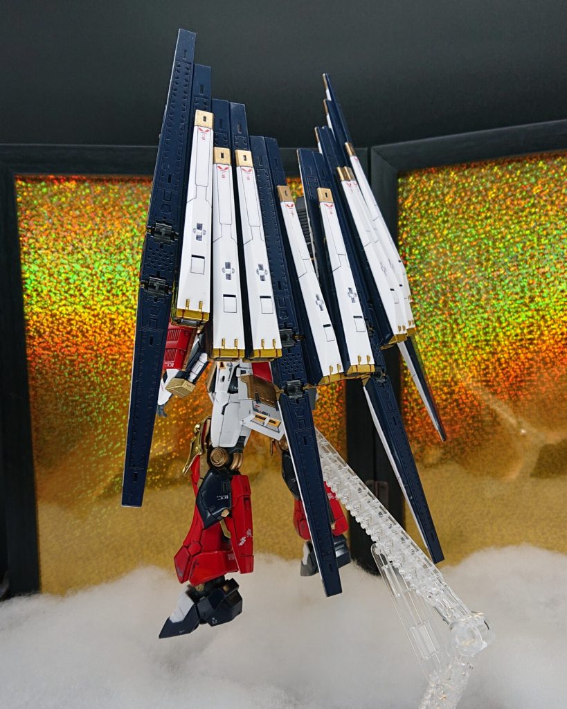 【武者仁宇 後】
武者仁宇といえば、ダブルフィンファンネル(対扇子龍)