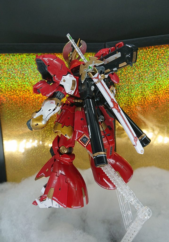 【武者漣飛威 後】
刀は旧キットの飛駆鳥大将軍のものを使ってます。
手持ちの刀で長めのものを選びました。