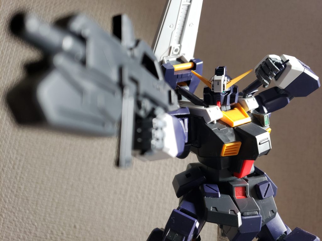 ビームサーベル抜刀〜