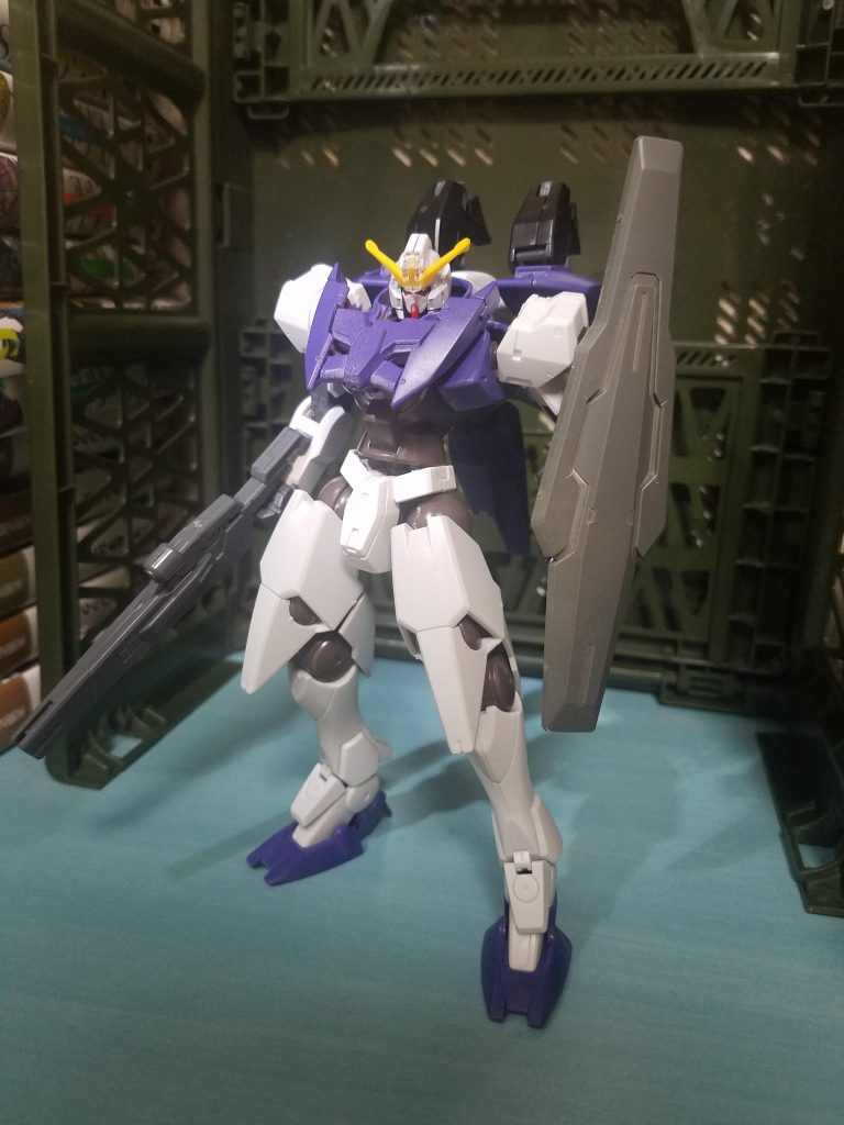 ジンクスの胴体と脚部のマッシブさに惚れてミキシングを始めました、レシピは頭セラフィム、胴ジンクスⅢ、腕ナドレ、腰ナドレ、脚ジンクスⅢ、背部ジンクスⅢセラフィムです。