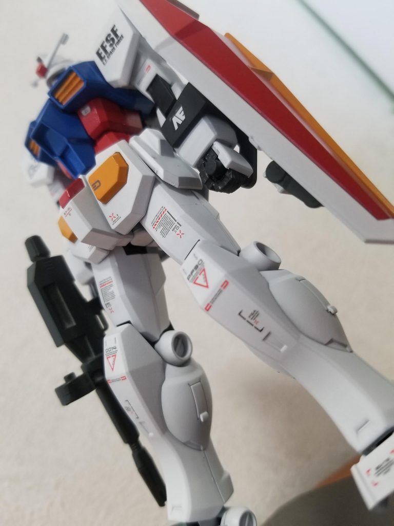 下からのアングルかっけー、、