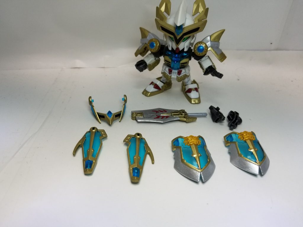 鎧などをある程度取った状態
塗るのがたいへんでした(汗