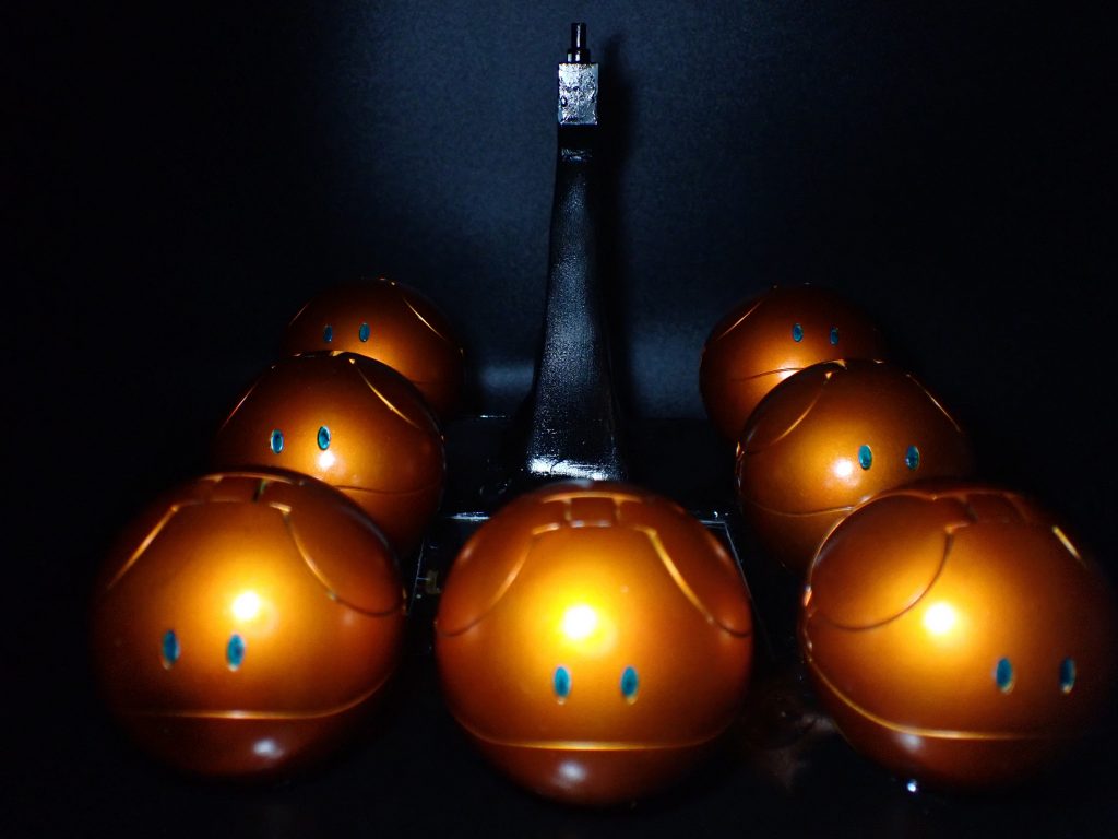 前を向かせるとハロがたくさん…これが実は!