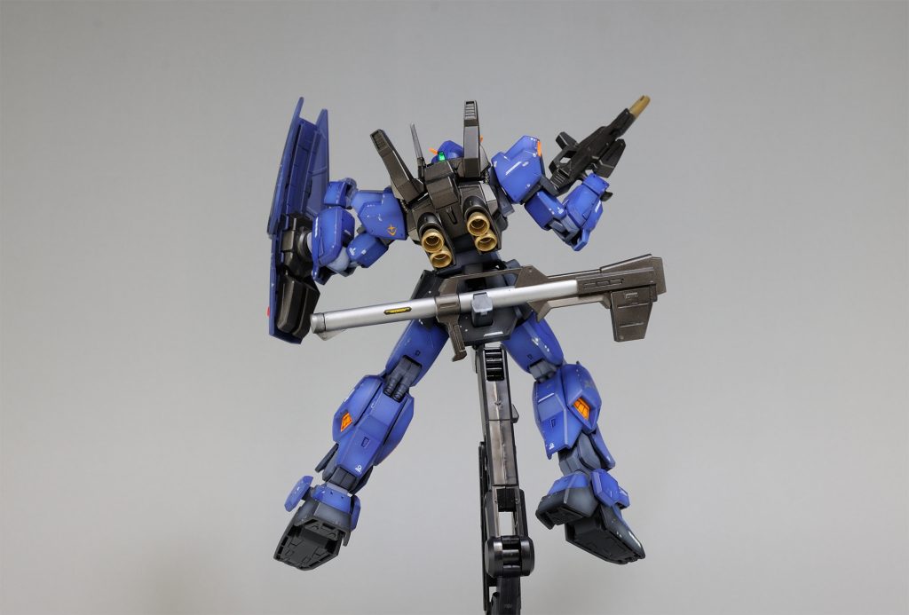 ジョニーライデンの帰還で登場したヴァースキことヤザンの搭乗する機体はこの４号機なのでしょうかね…。