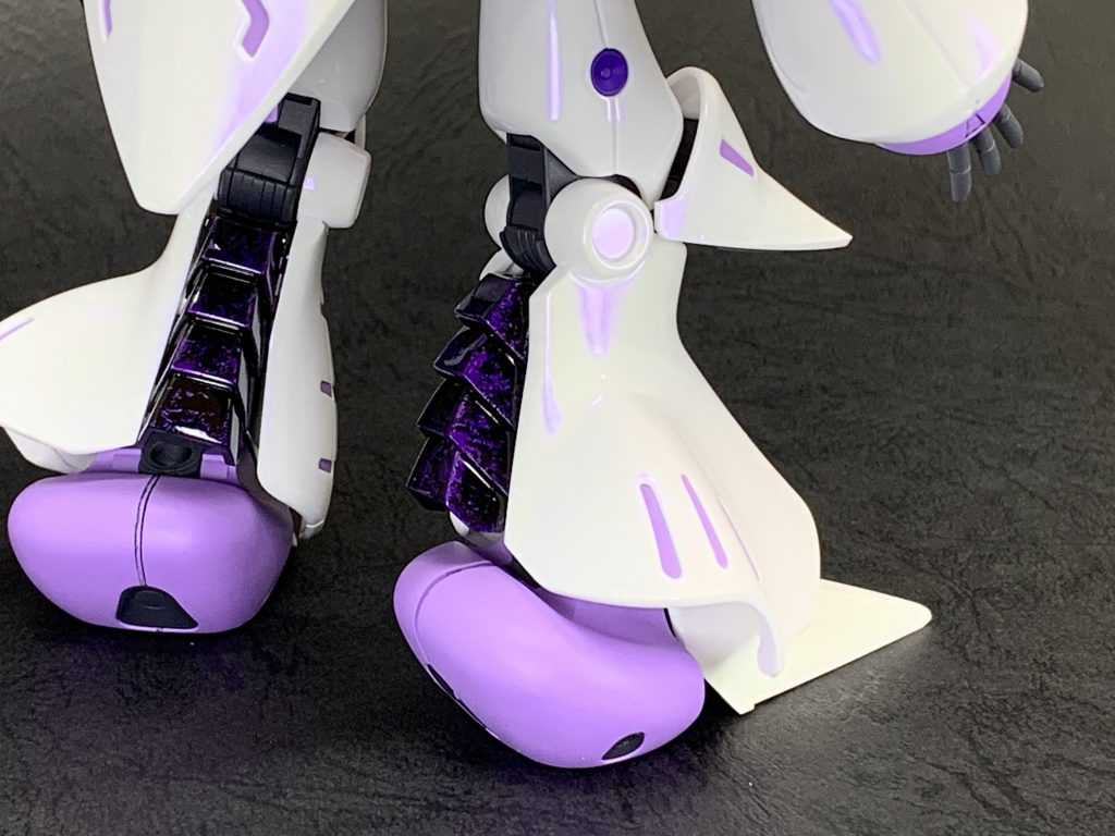 ふくらはぎもラップ塗装。