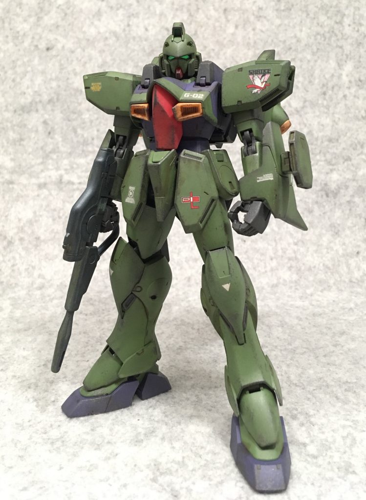 ※脚が左右逆です。