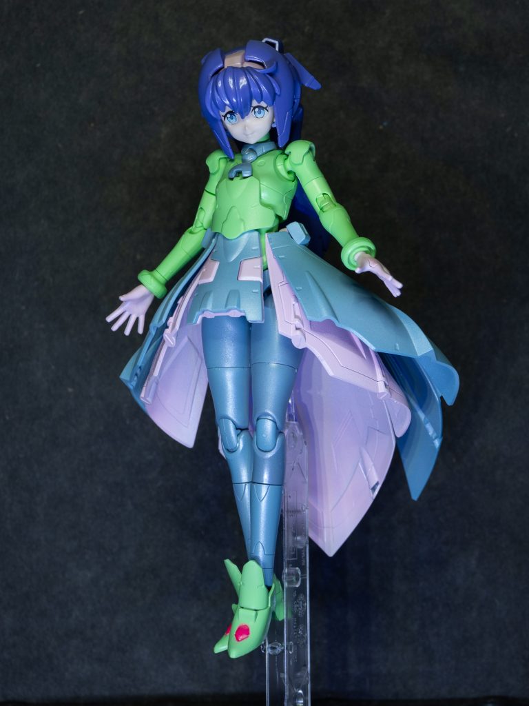 コンセプトを決めて、一生懸命切り出して、ヤスリをかけて、エアブラシで塗装して。

初めてノータッチで組み上げた作品です。