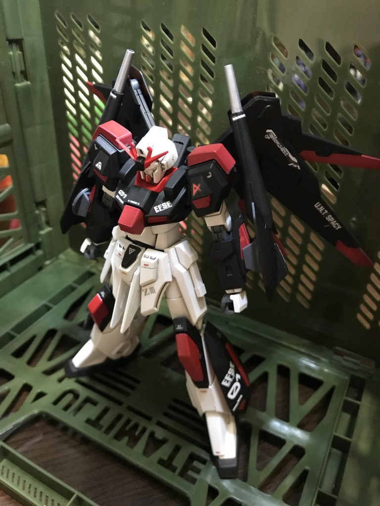 スクランブルガンダム ＺⅢ–7枚目/制作者：真樹京介