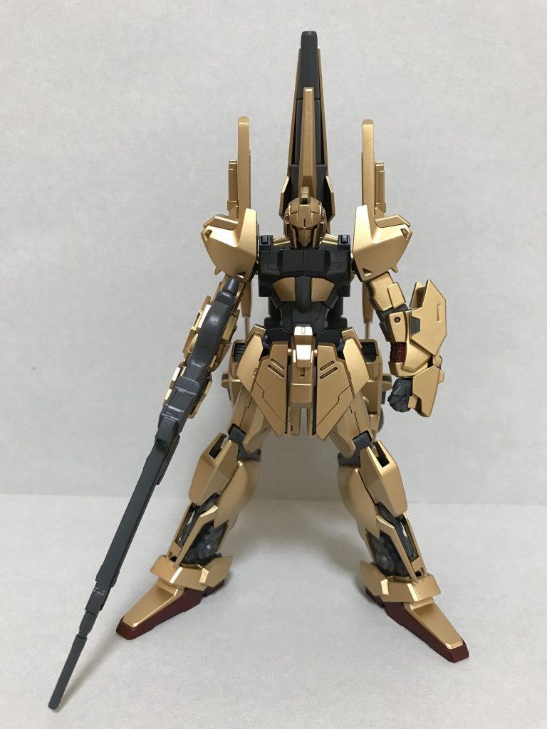 ウエストが細い!いいクビレだ…