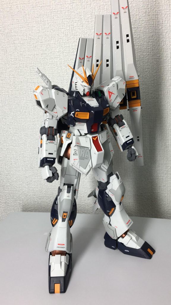 水転写デカール貼るの苦労しました。